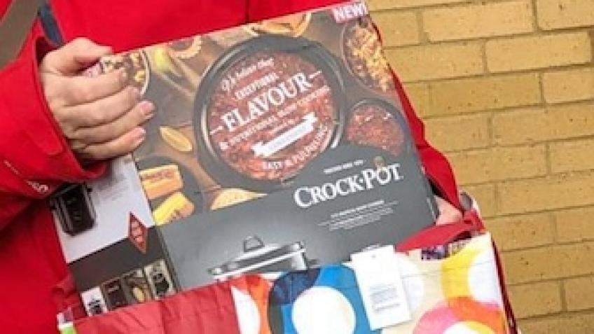 Slow cooker kits to combat food and fuel poverty