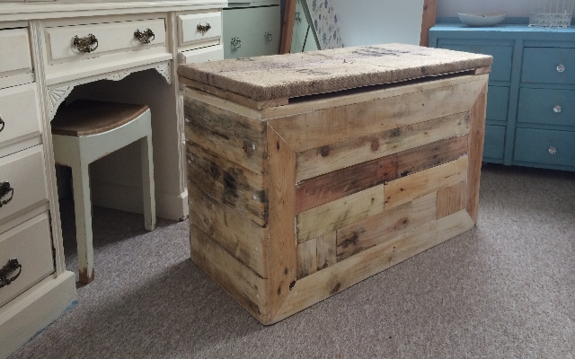Pallet co