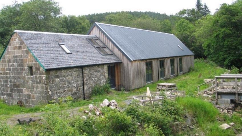 MUILEANN ÀRAIS - RAASAY HERITAGE CENTRE