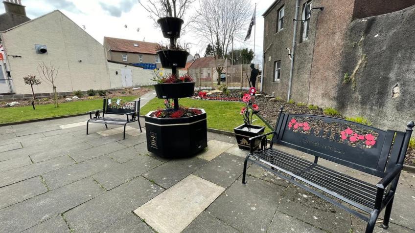Kennoway Shed Memorial Garden Mural