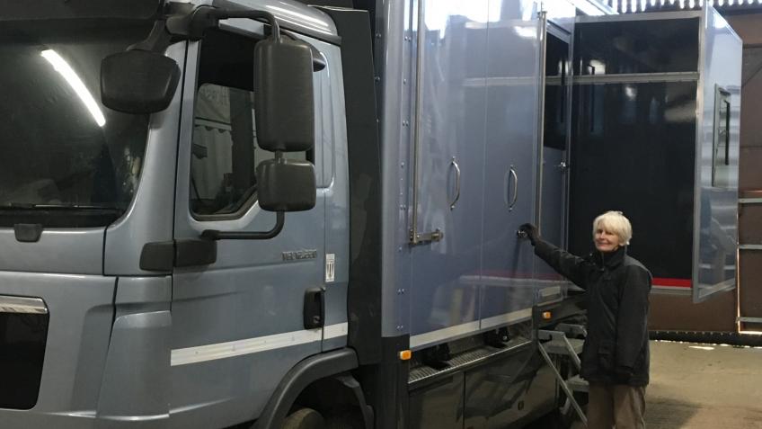 Sharing memories in the Happiness Horsebox