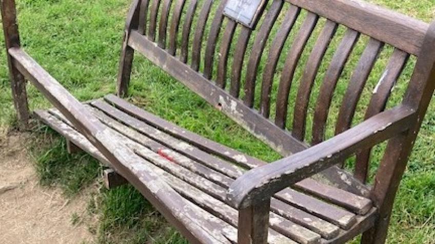 Replace vandalised memory bench for Nick Marshall