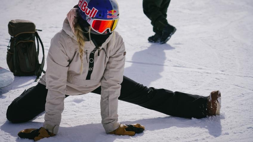 BSSNF: Yoga with a British Snowsport Athlete