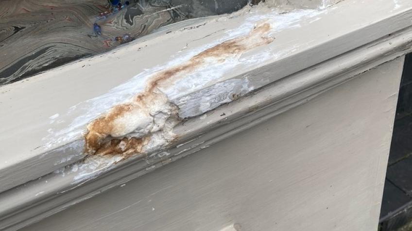 Fair-trade shop front repairs to rotten windows