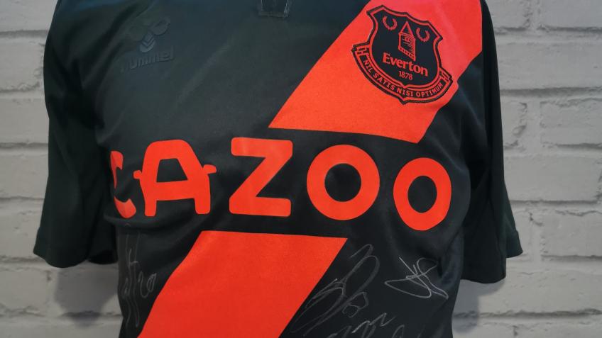 Everton Hummel Signed Shirt