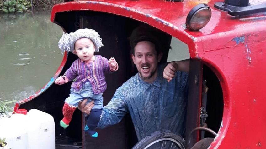 Help Nathan and Angie get baking again!