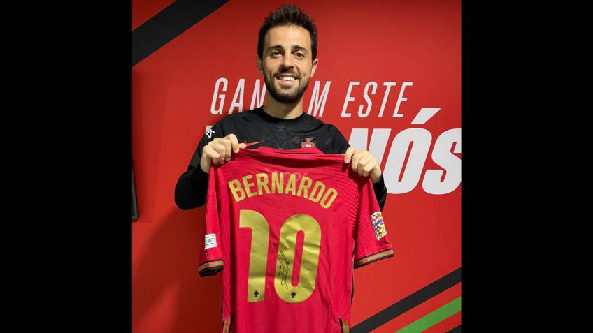 Win Bernardo Silva's signed shirt
