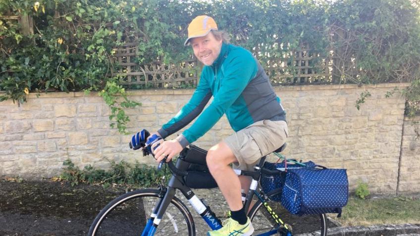 Riding 874 miles (1407 km) across the UK