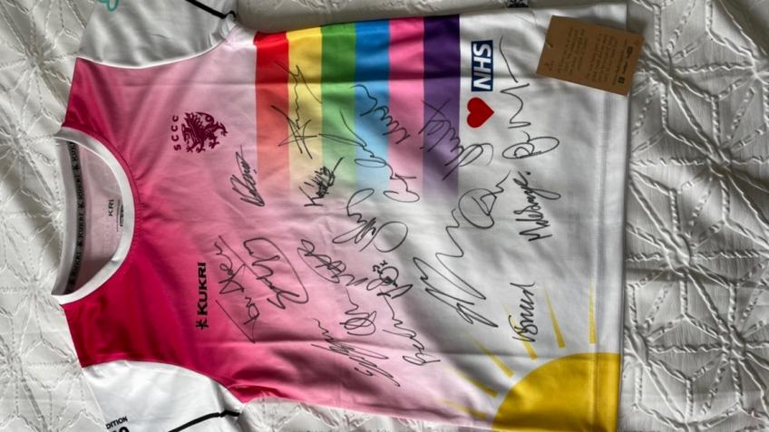 Signed Limited Edition Somerset CC Unframed Shirt