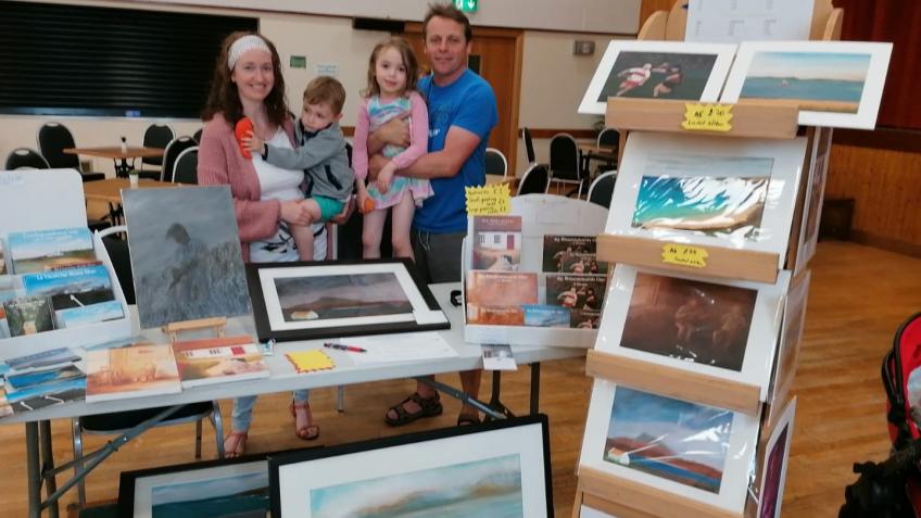 Blas Ealaíne (a taste of art) draw for art/lessons