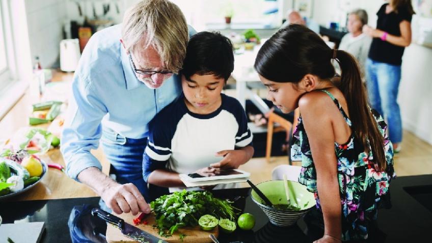 Cook Healthy, Eat Healthy for Healthier Community