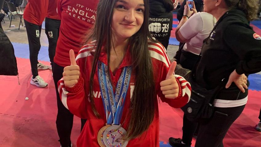 SponsorQPR fan world champion in Taekwondo Yvie