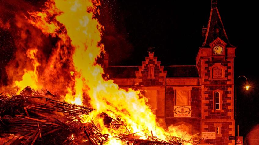 Help Support Biggar Bonfire