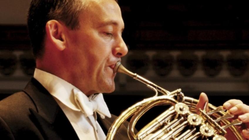 Laurence Davies, Philharmonia horn support