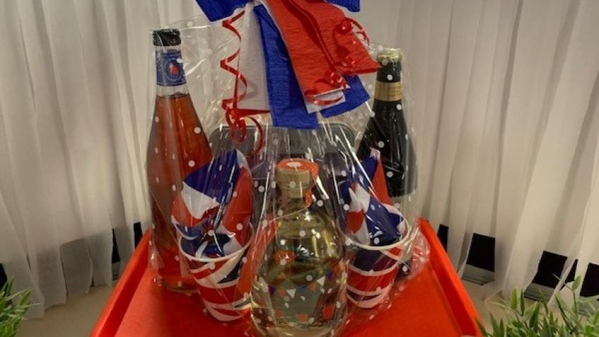 Coronation Hamper