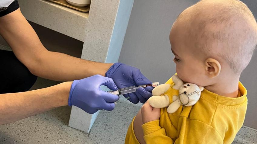 Save Amelia from Leukemia