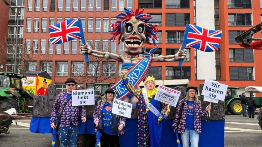 'Ms Brexit' float at the remain march