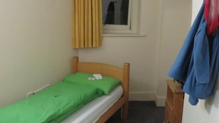 Emergency accommodation for refugees