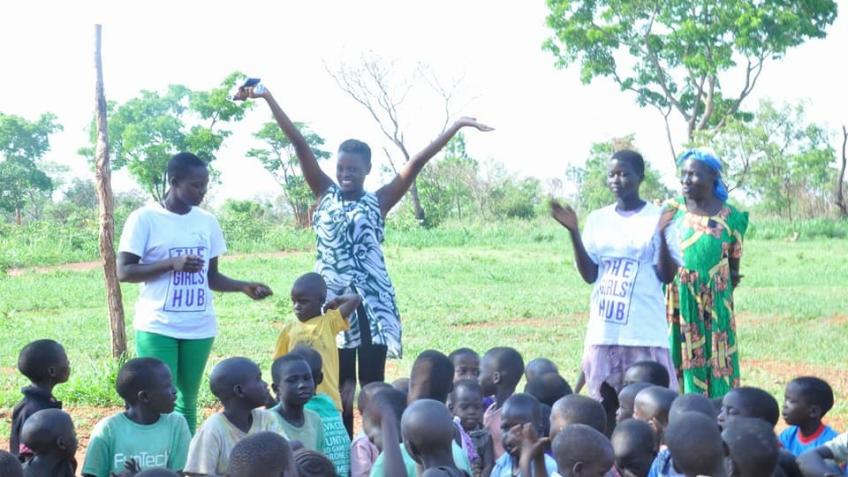 "Empower Girls, Ignite Change: Support Girls Hub"