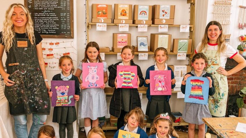 Jessie's Art Shed - an art shop with a difference