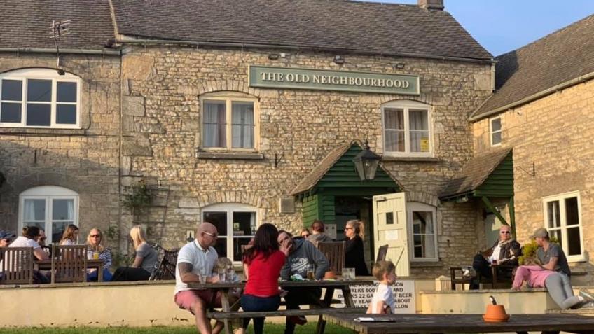 Save the Old Neighbourhood pub!