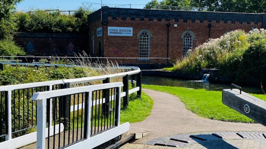 FOXTON INCLINED PLANE TRUST