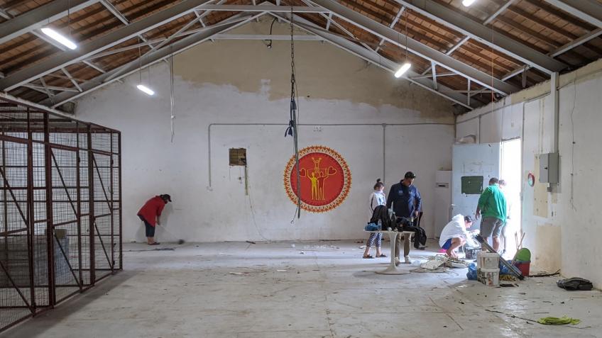 Help us renovate REFUGYM!