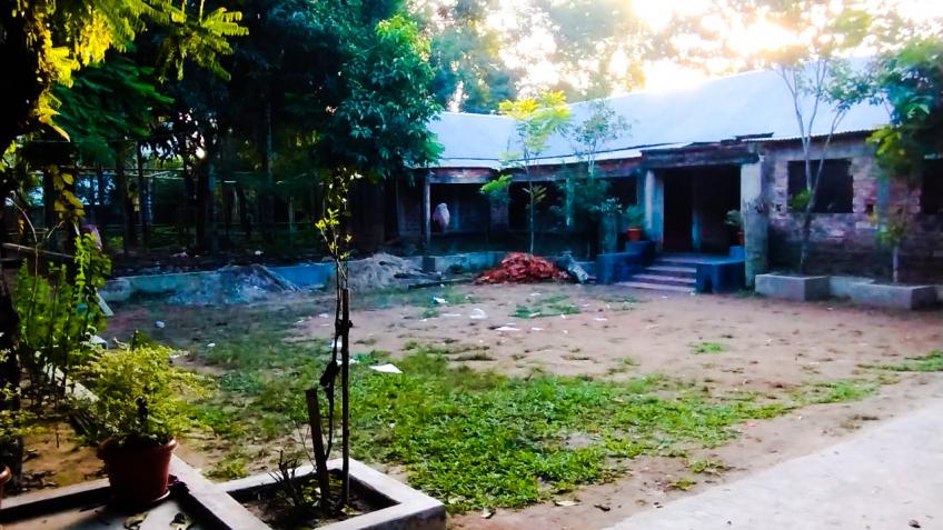 Extend & improve rural village school for the poor