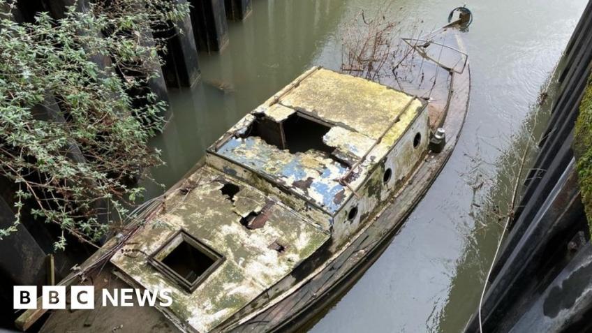 Sunken Boat Salvaging