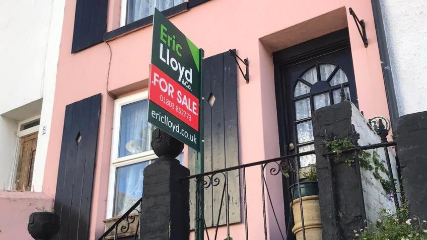 Sunshine Mews Brixham: Affordable homes for locals