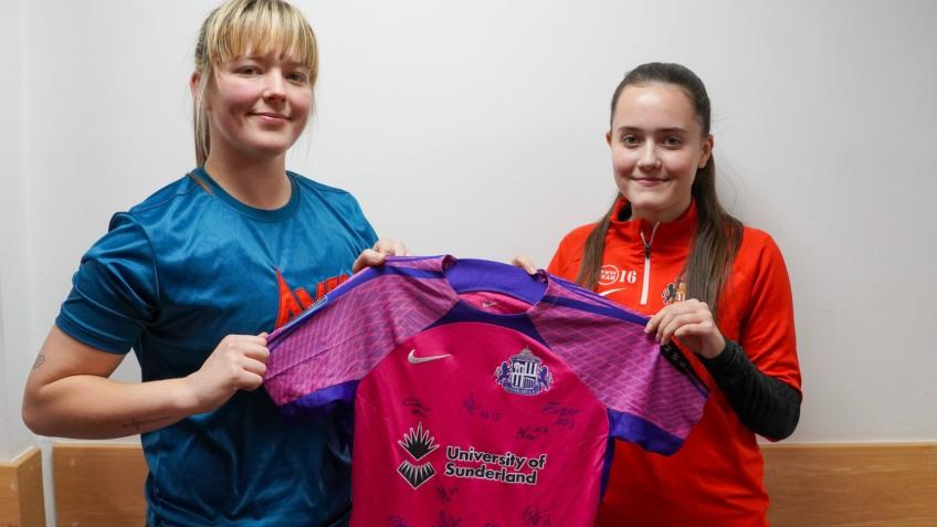 Win a signed SAFC Women shirt + 4 match tickets