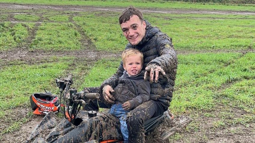 Funeral Costs for Christopher Sanderson