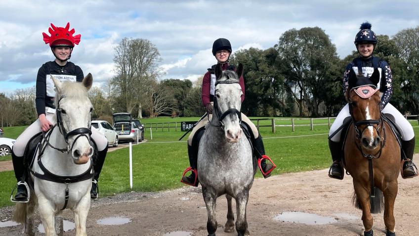 Support CSIA equestrian students