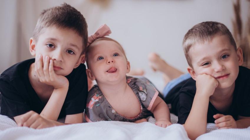 Buy a used 7-seater car for my Ukrainian family