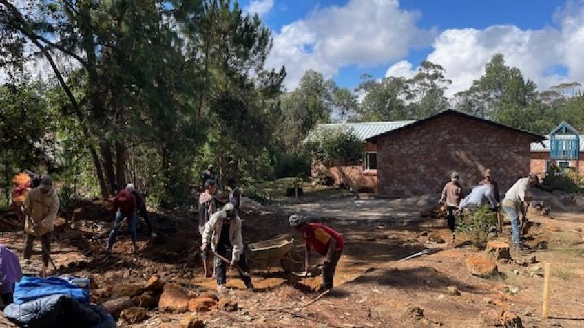 Build a school Science Classroom in Madagascar