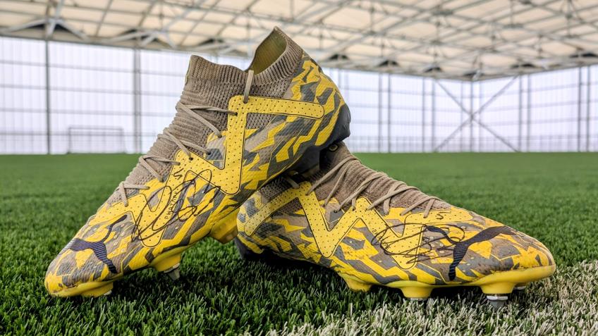 Win Signed Ballard's Boots