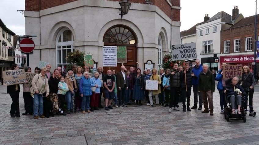 Save Oaken Wood
