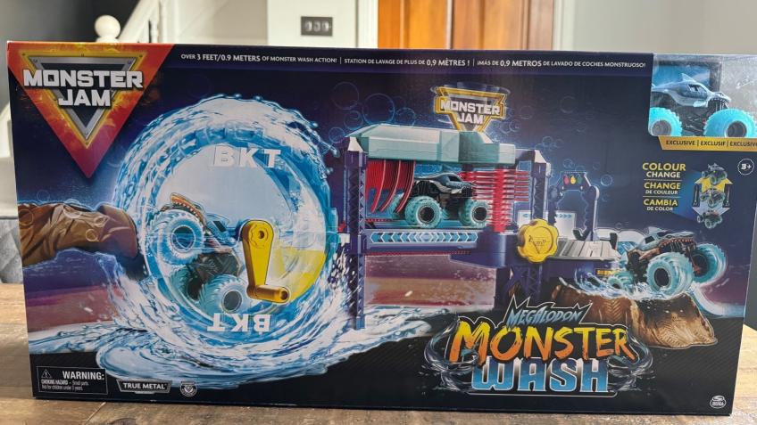 Monster Jam: Monster Wash