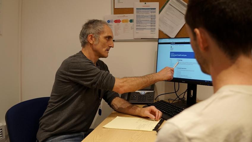 Financial wellbeing support for former prisoners