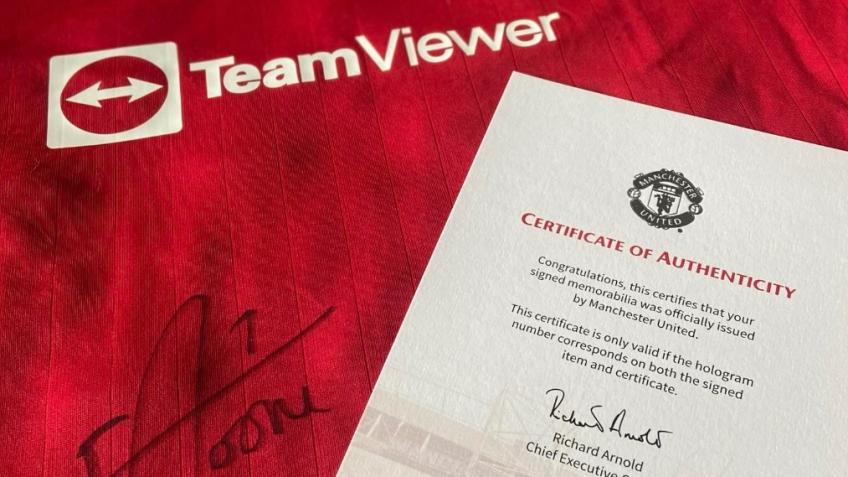Signed Ella Toone Shirt - Manchester United