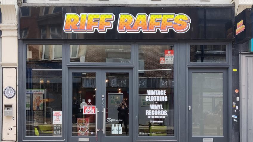 Support the Riff Raffs Community
