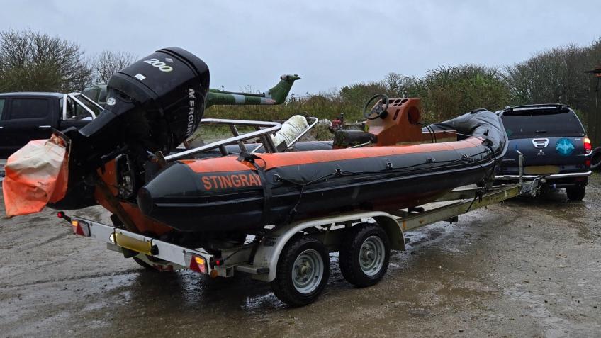 Stingray Revival - A Boat for Marine Conservation