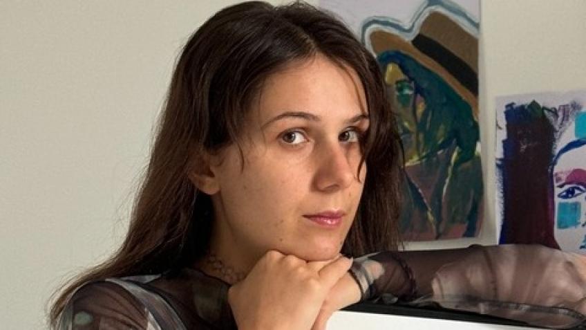 Visa for a Belarussian artist