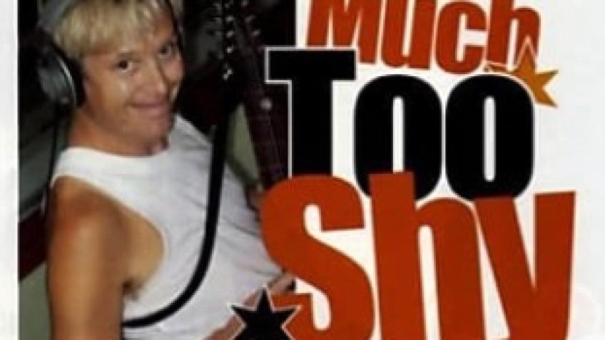 Buy Nick Beggs his old Wal bass back for him.