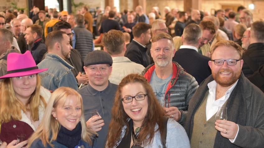 The World's Largest In Person Whisky Tasting