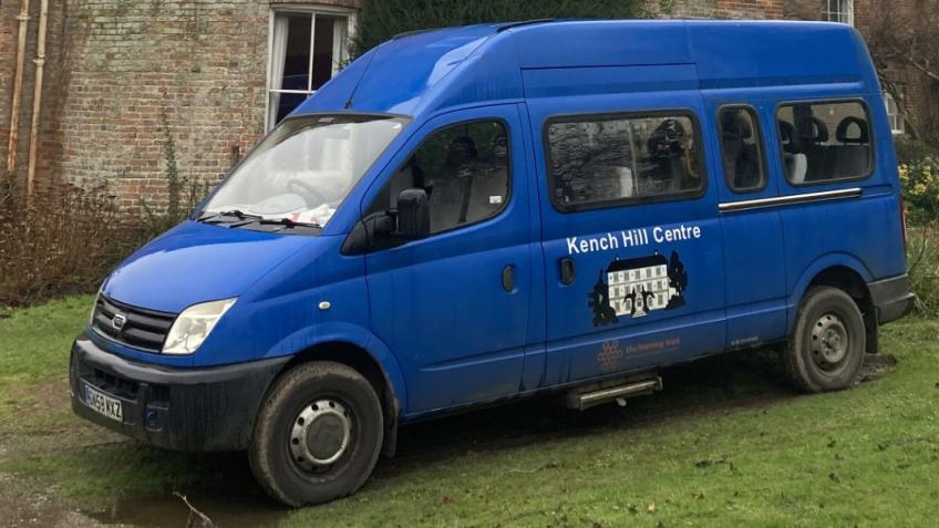Kench Hill Magnificent Minibus Fundraiser