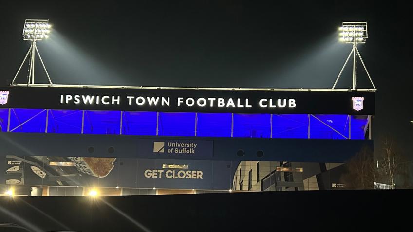 Team Portable Space ITFC Stadium Sleepout