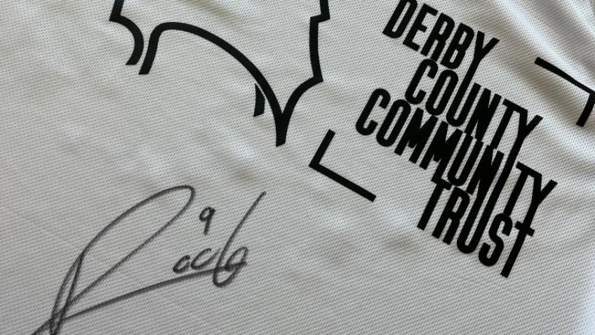 Community Weekend Signed Shirt - Kemar Roofe