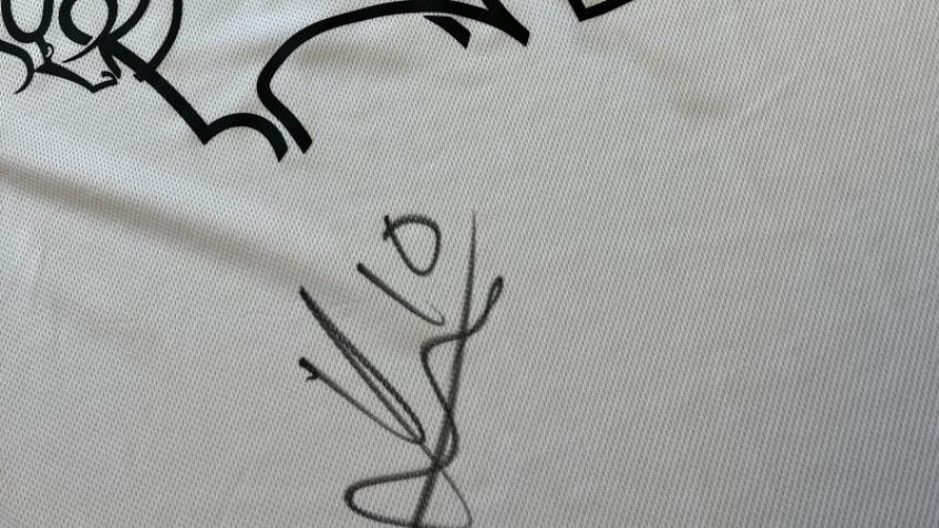 Community Weekend Signed Shirt - Jerry Yates