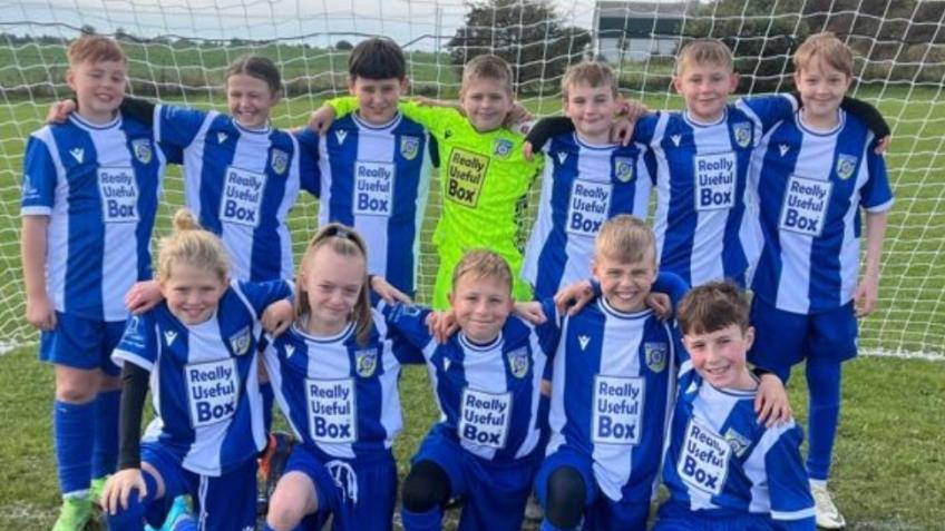 Frickley under 11s Yorkshire 3 peaks challenge